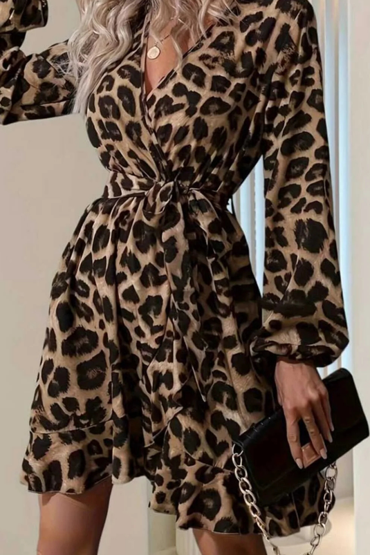 Uzun Kollu Kruvaze Yaka Belden Kuşaklı Leopar Desenli Dalgıç Elbise